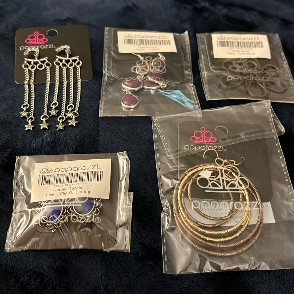 NWT Tag Paparazzi Earring Bundle #1